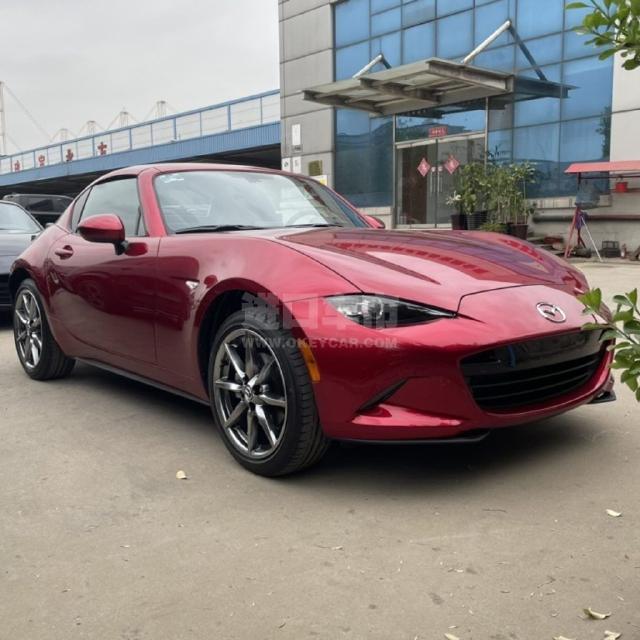 墨版2024款 马自达mx-5 2.0l 手动 软顶敞篷