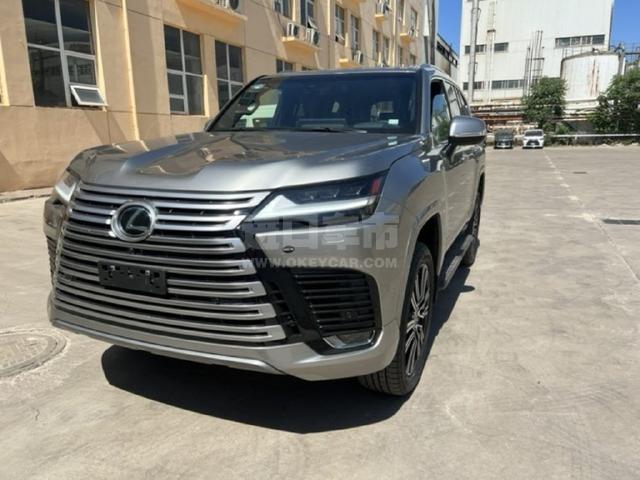 墨版2023款 雷克萨斯lx600 7座 luxury豪华