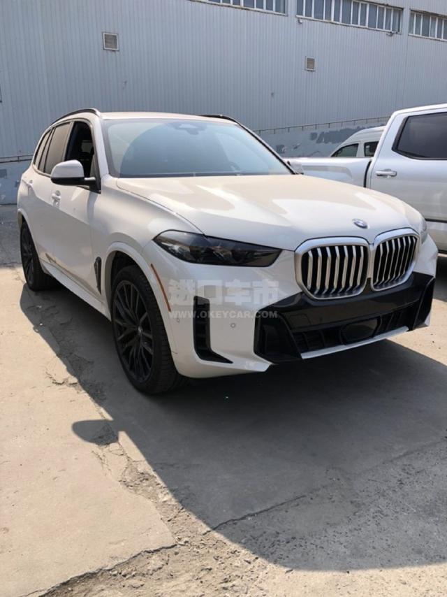 美规2024款 宝马x5 xdrive40i m运动pro 豪华包