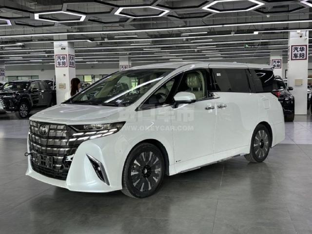 中规2024款 丰田埃尔法 双擎 2.5l 尊贵版