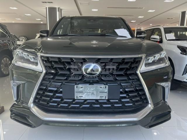 中东版2021款 雷克萨斯lx570 限量 s