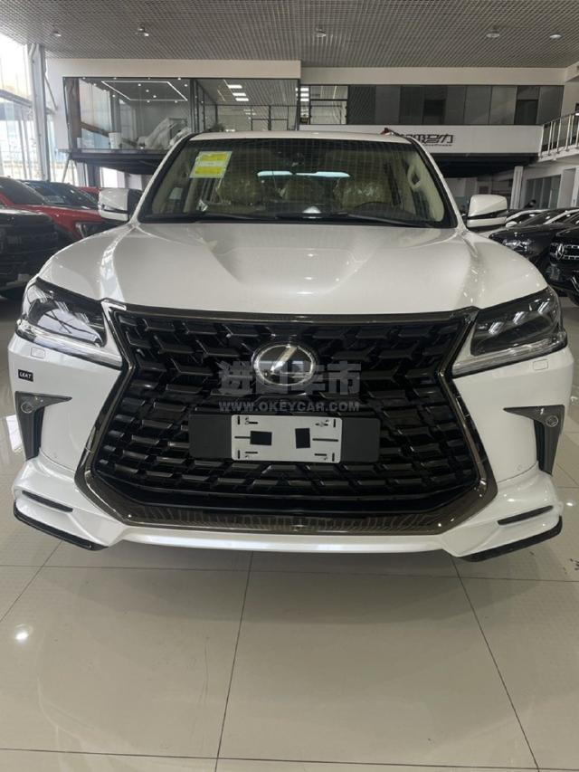 中东版2021款 雷克萨斯lx570 限量 s 黑曜