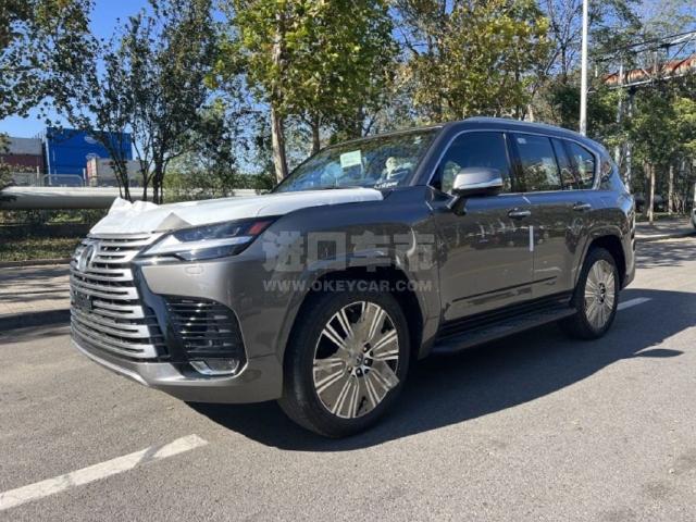 中东版2022款 雷克萨斯lx600 7座 signature签名版