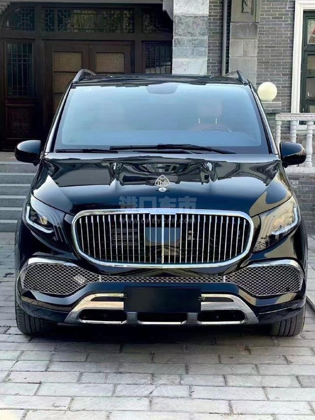 中规2023款 奔驰威霆 2.0t 精英版 7座