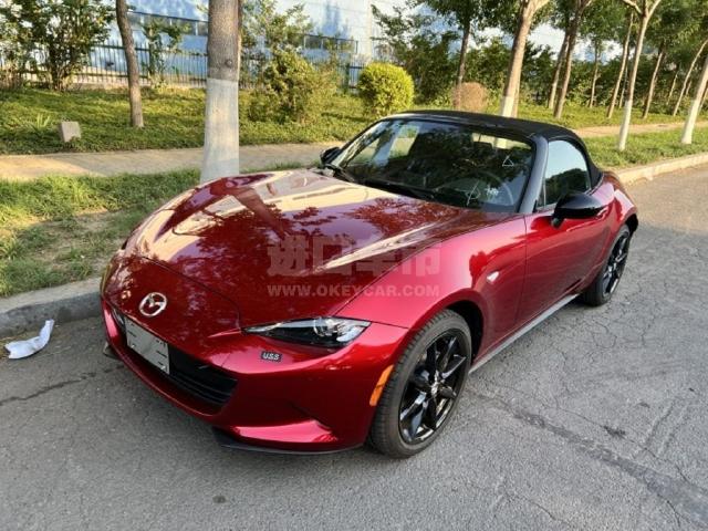 墨版2023款 马自达mx-5 2.0l 手动 软顶敞篷
